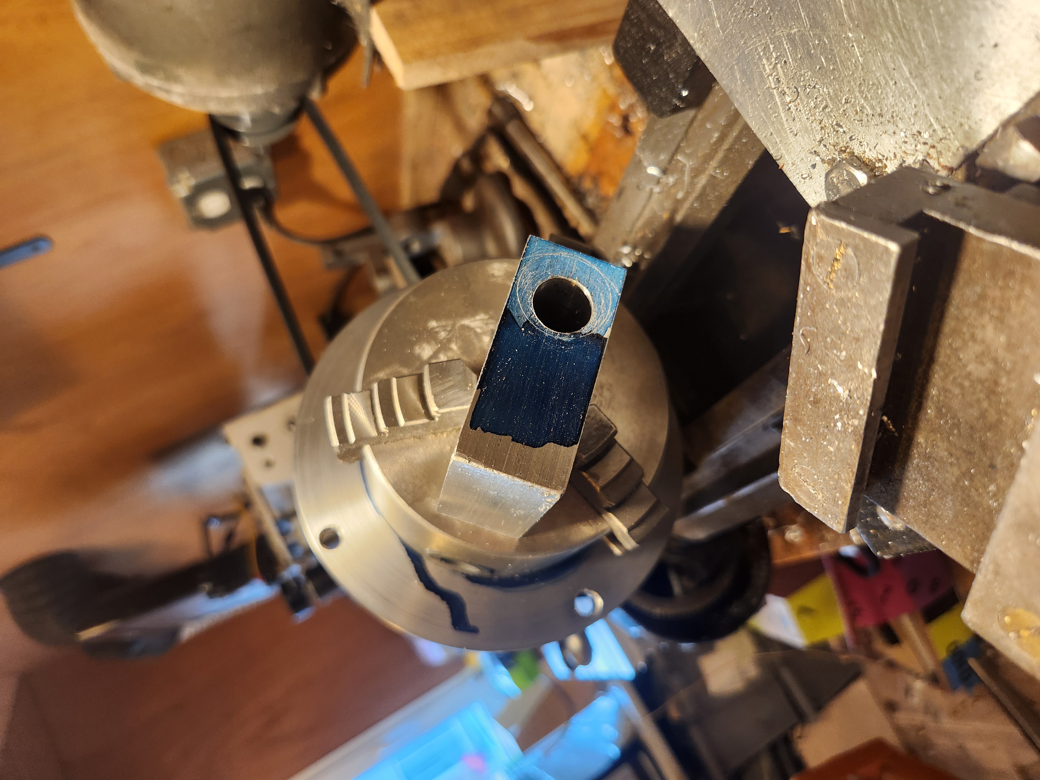 Cutting bearing seats and drilling main hole